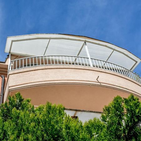 Apartment Riverfront Banja Luka Exterior foto